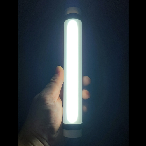 UY LED 200루멘 충전식 캠핑랜턴Q6